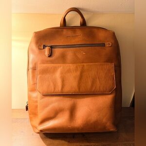 Like New Johnston & Murphy Brown Leather Backpack